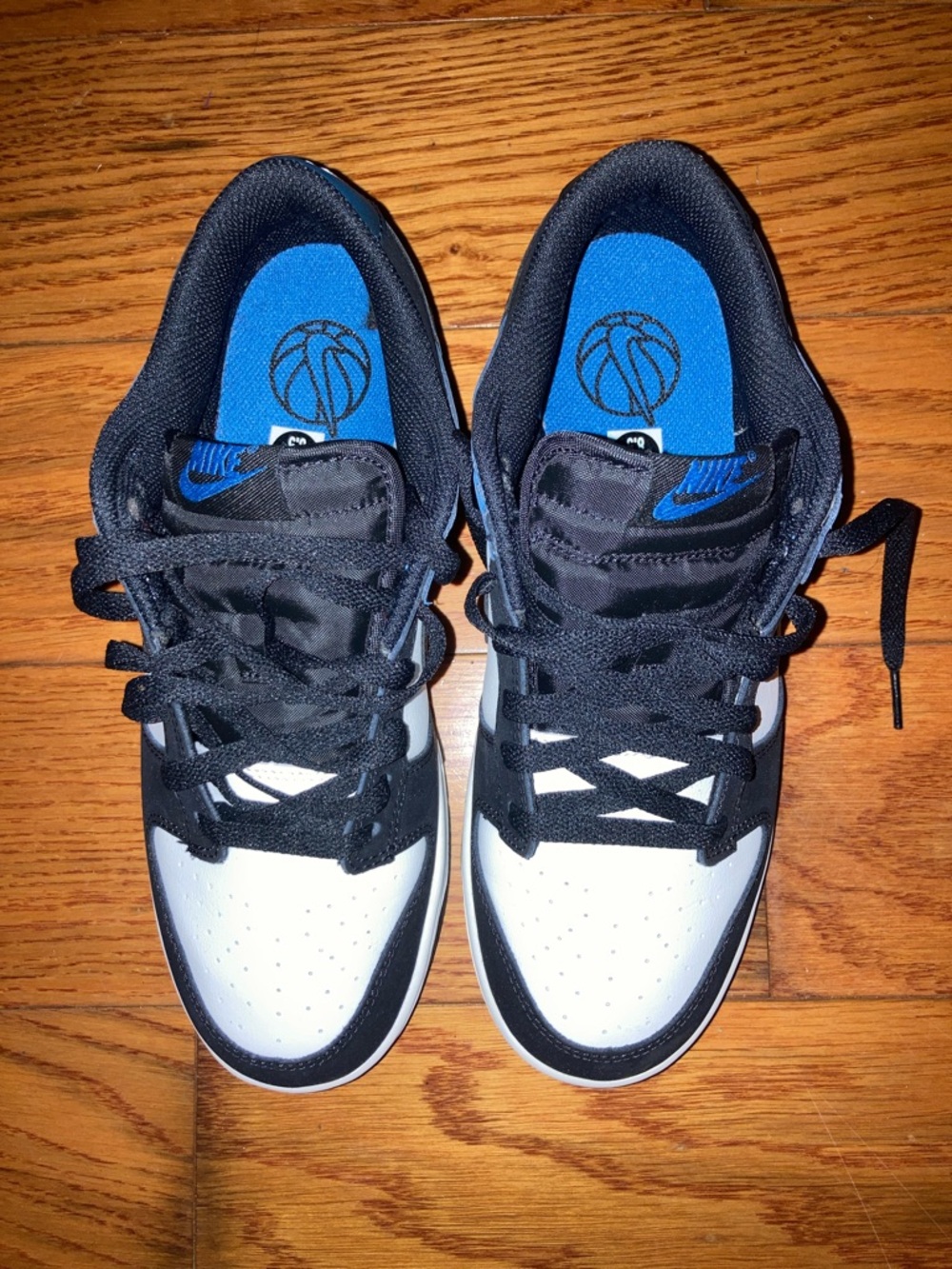 Nike Black and White Low-Top Sneakers with Blue Insoles